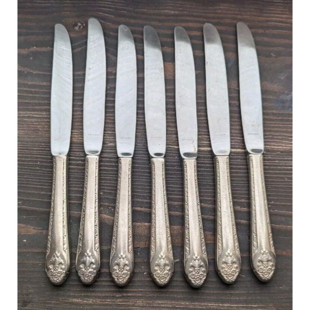 LOVELY LADY Pattern HOLMES & EDWARDS Stainless 7x Knives Flatware